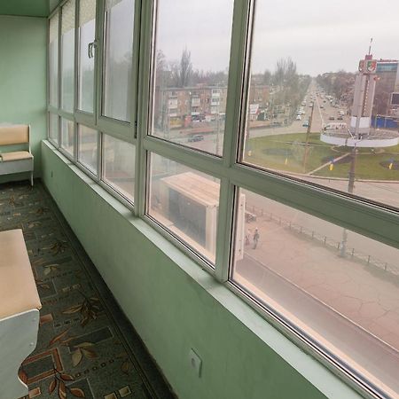 Apartment Mira 35 Krzywy Róg Zewnętrze zdjęcie