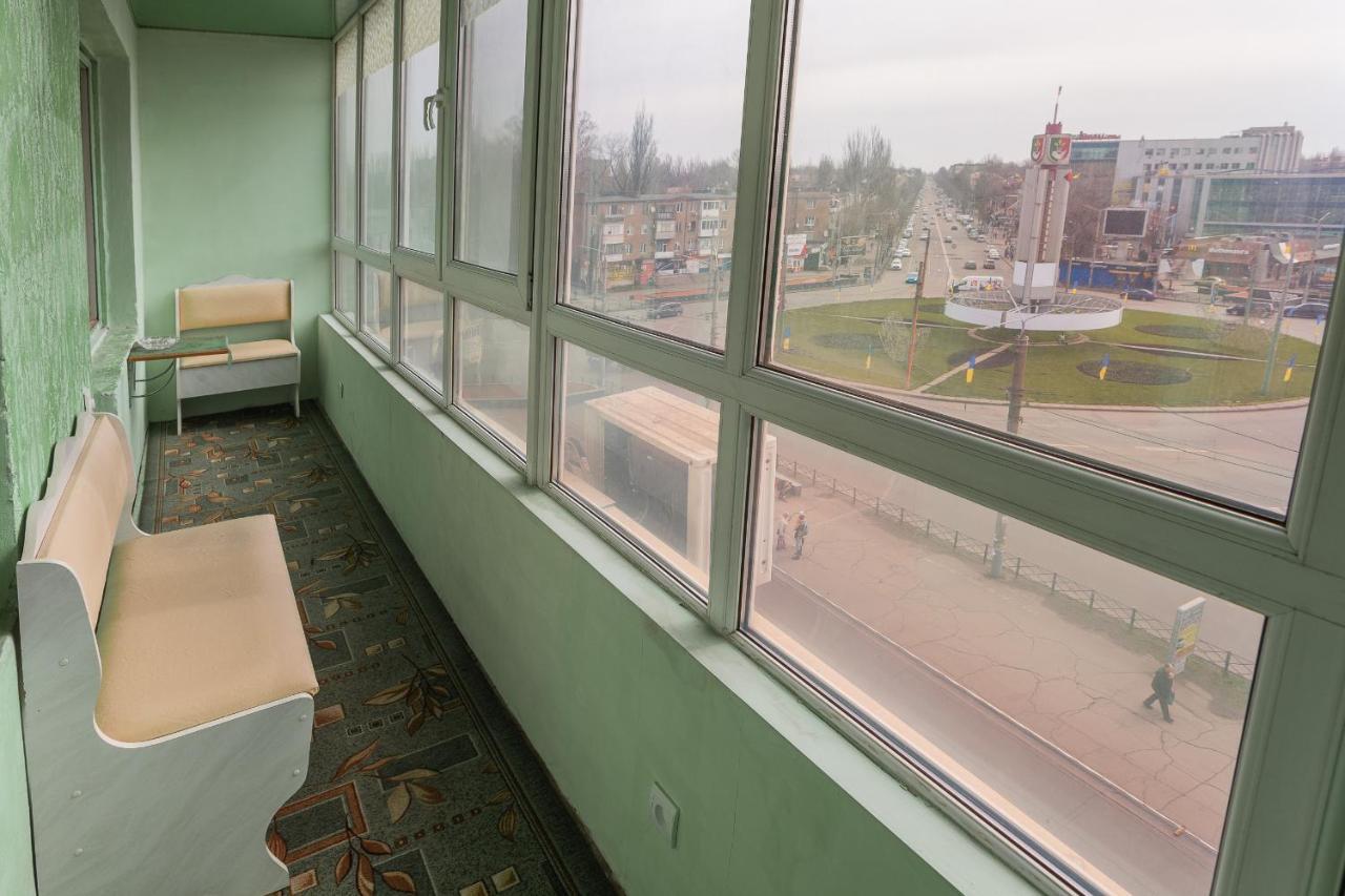 Apartment Mira 35 Krzywy Róg Zewnętrze zdjęcie